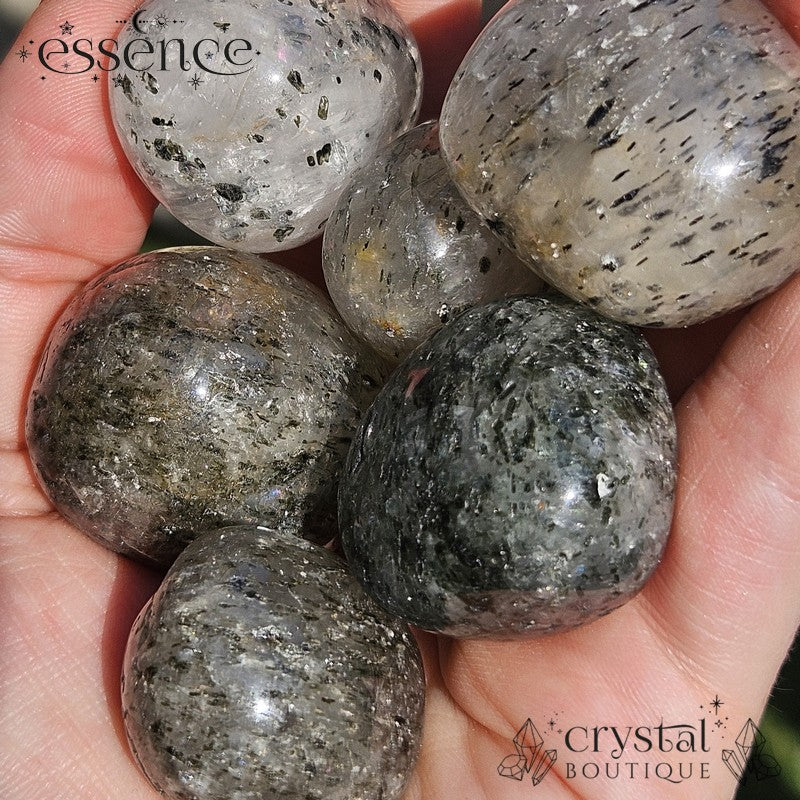 Black chlorite Quartz