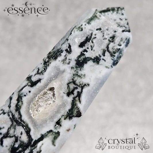 Moss Agate Tower – 🌿 Mist & Moss | 205g