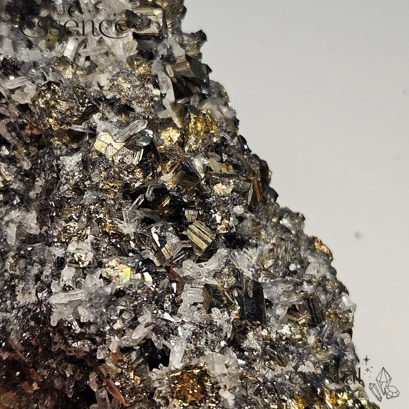 Bulgarian Crystal Specimen with Sphalerite & pyrite 428g