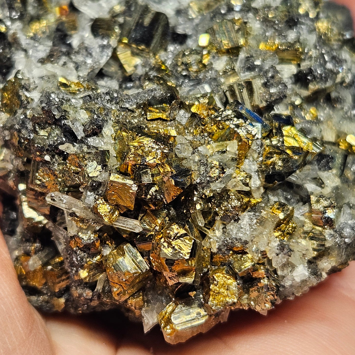 Bulgarian Crystal Specimen with Sphalerite & pyrite 428g