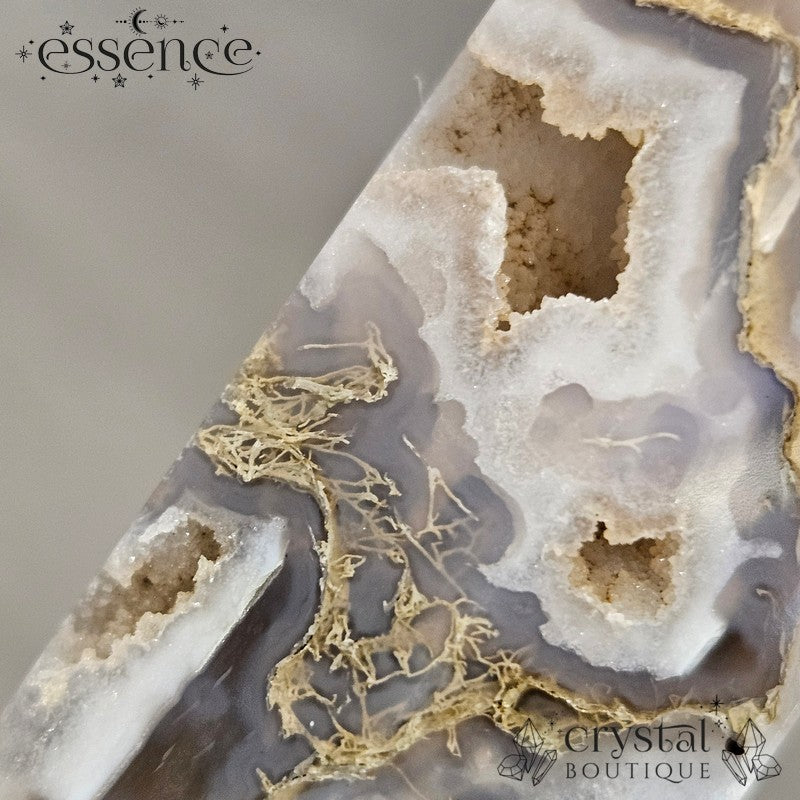 Moss Agate Tower β A Stone of Growth & Harmony