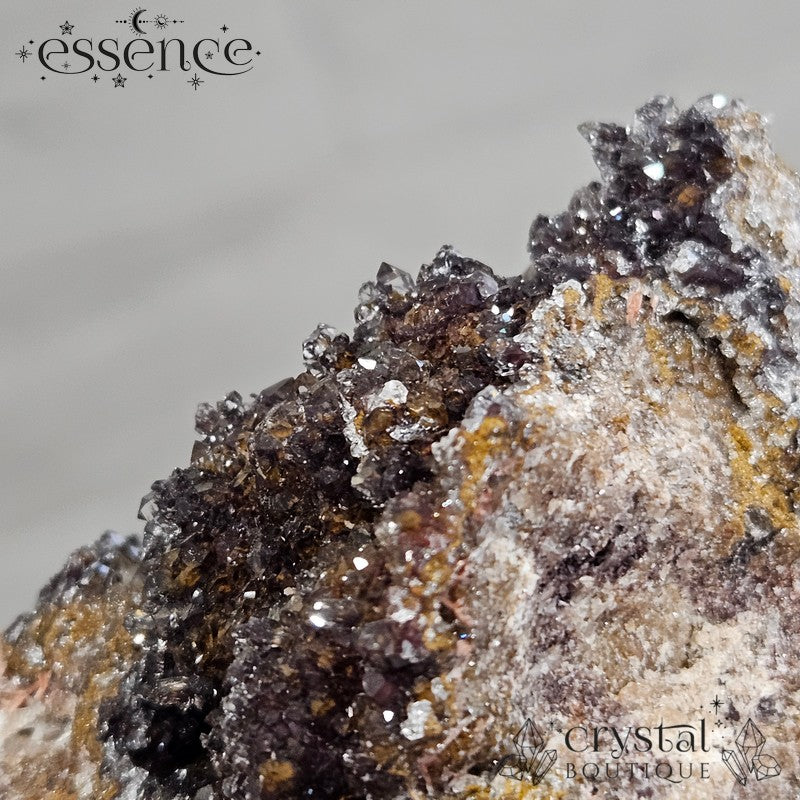 Red Manganese Quartz Druzy – 168g Energising & Confidence