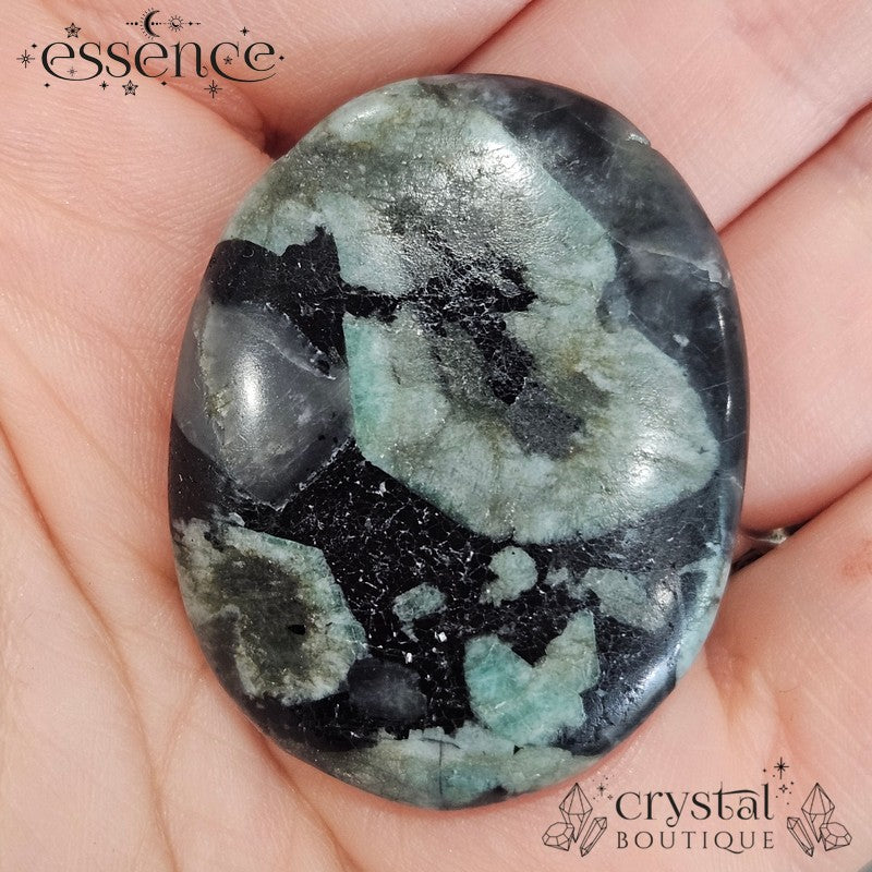 Emerald in Matrix Worry Stone