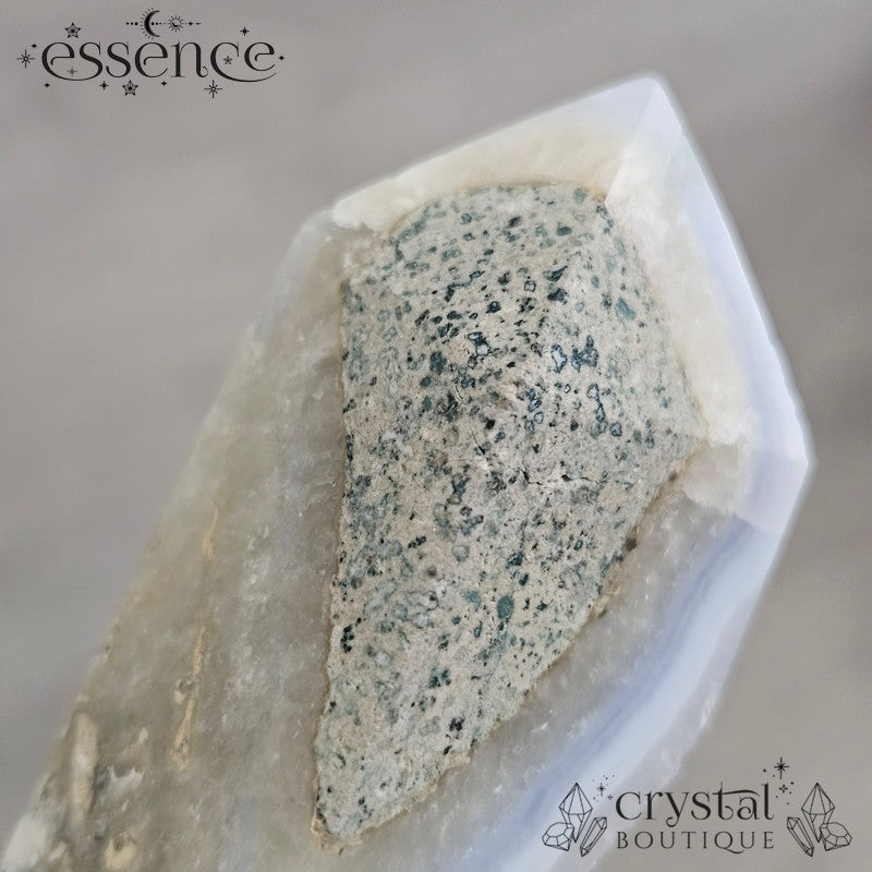 Blue Lace Agate Tower โ Ocean Slice