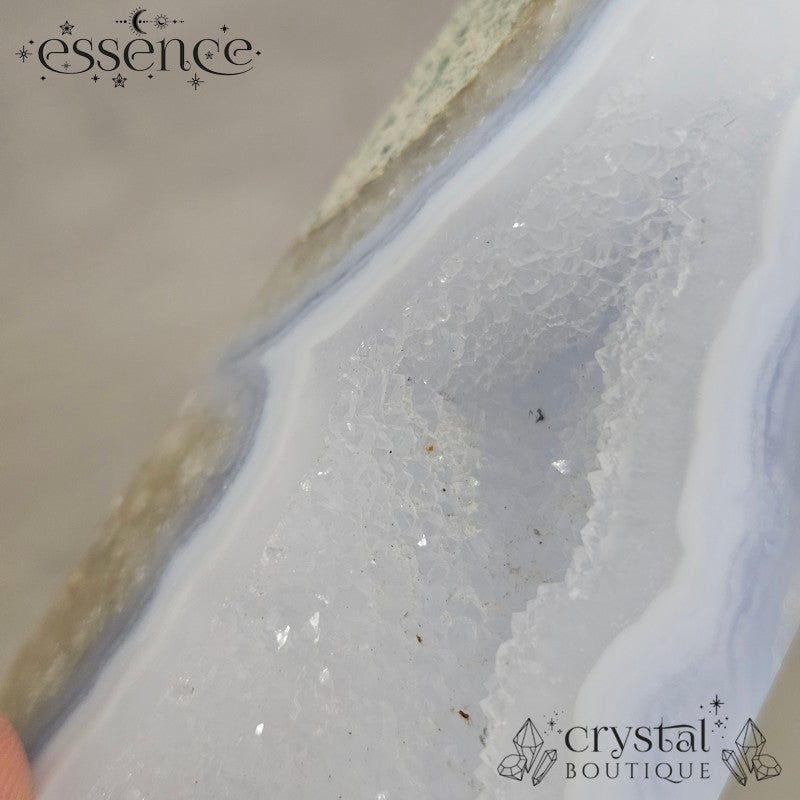 Blue Lace Agate Tower โ Ocean Slice