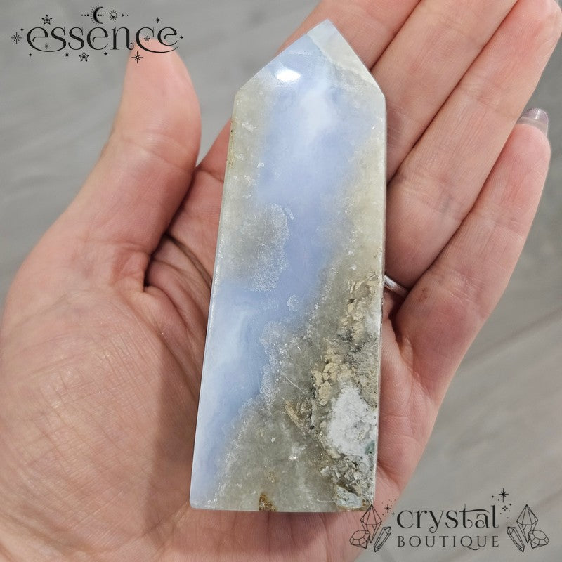Blue Lace Agate Tower โ Ocean Slice