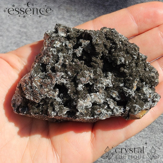 Manganese Cluster – Dark, Dusty & Full of Magic