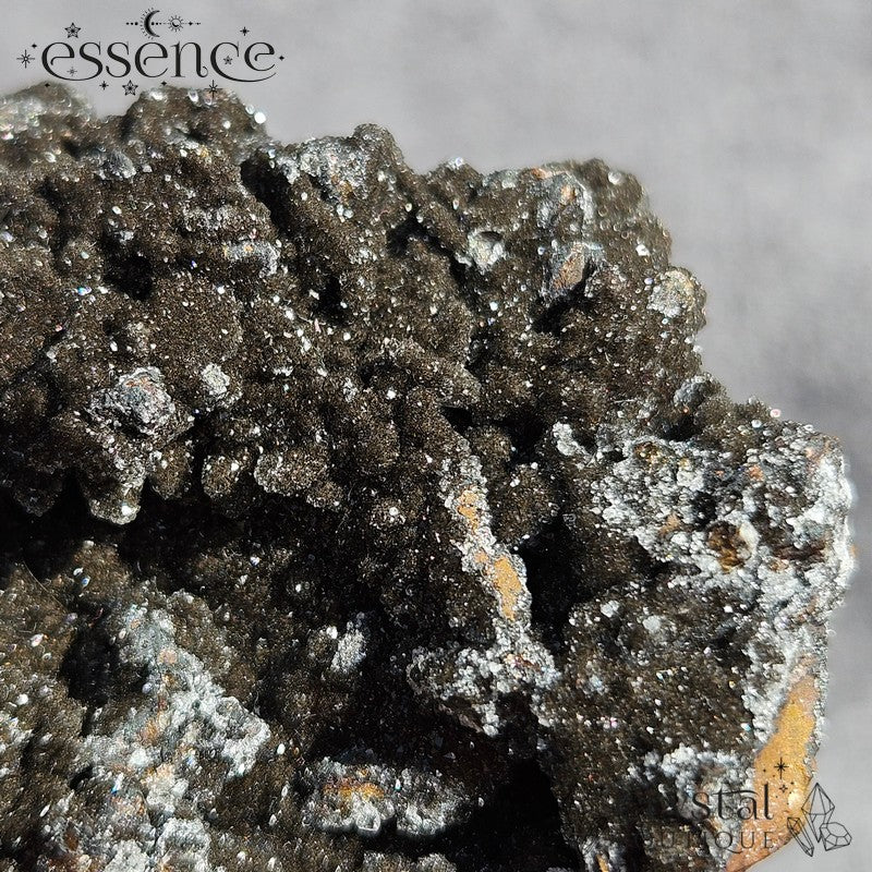 Manganese Cluster – Dark, Dusty & Full of Magic