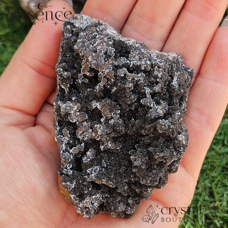 Manganese Cluster – Dark, Dusty & Full of Magic