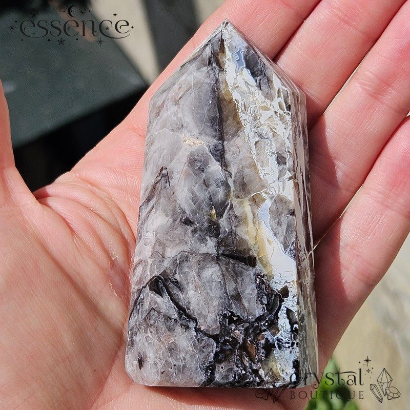 Mosaic Quartz Tower