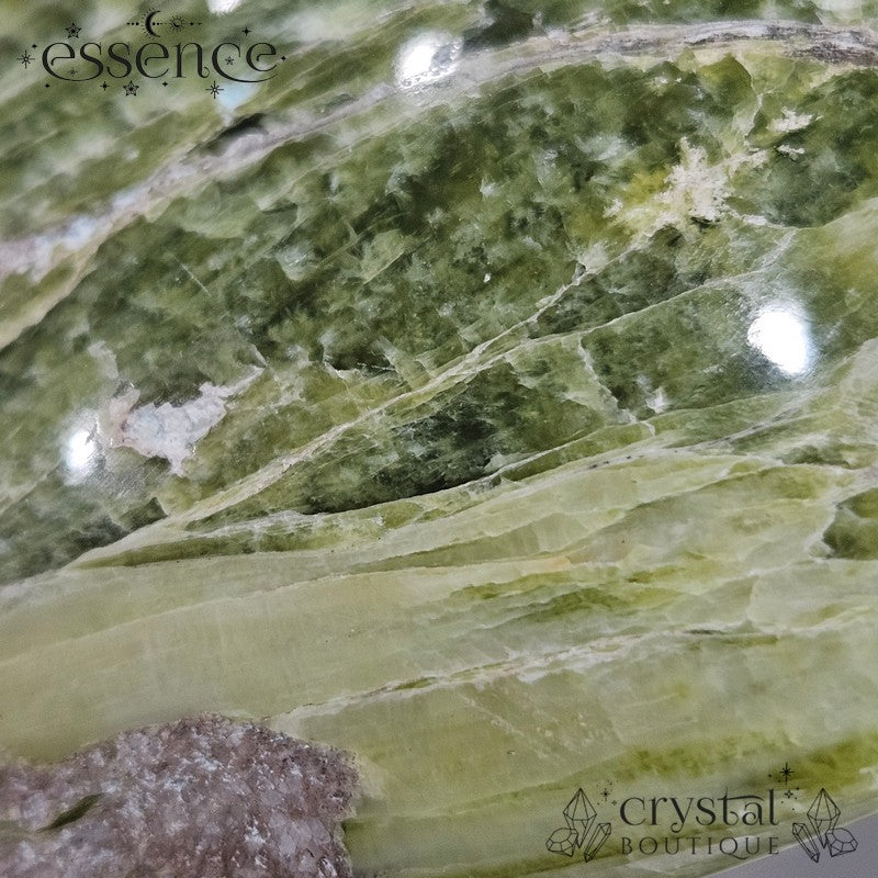 Tremolite Heart 167g