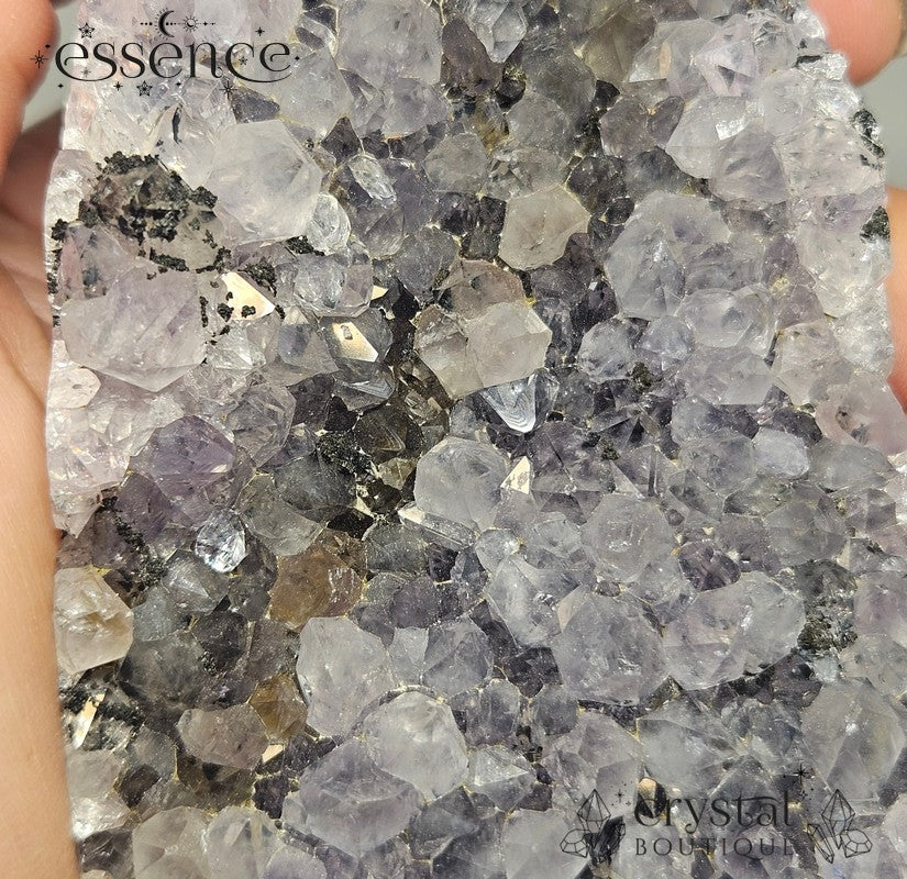 Amethyst Cut Base – Deep Purples, Lilacs & Midnight Hues 349gms