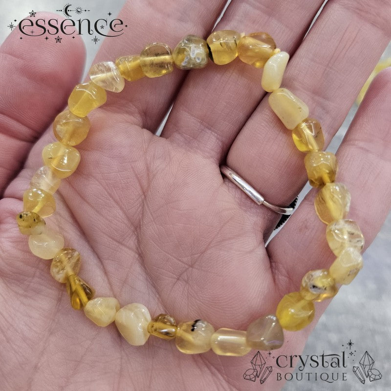 Flower Amber Chip Bracelet