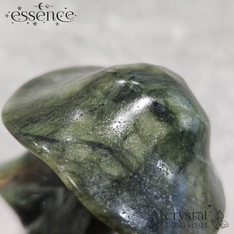Serpentine Triple Mushroom Carving π β Earthy Magic in Your Palm!