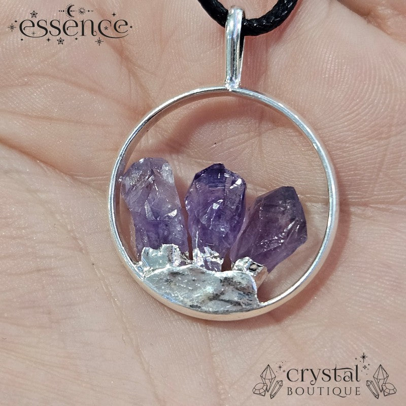 Pendant Ring with 3 Amethyst Points