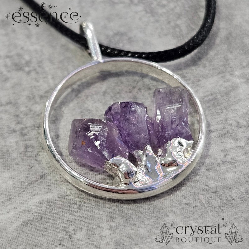 Pendant Ring with 3 Amethyst Points