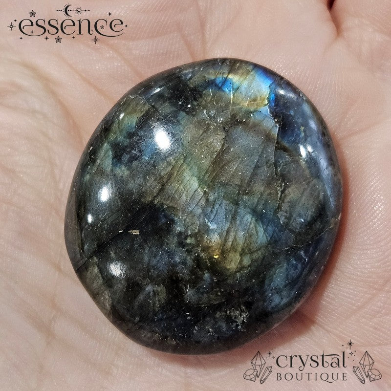 Labradorite smoothstone