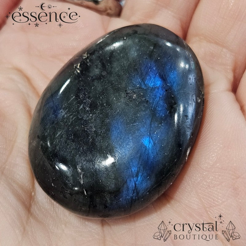 Labradorite smoothstone