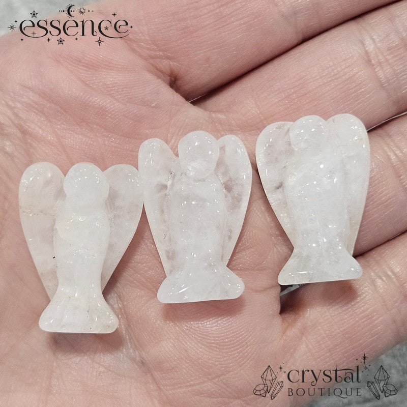 Clear Quartz Angel – Guardian of Clarity and Amplification