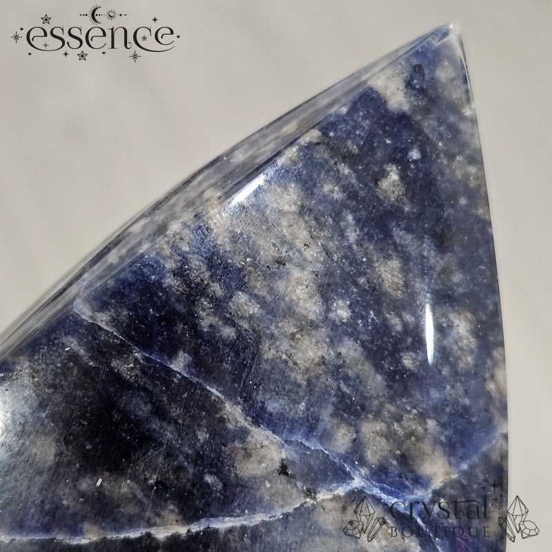 Sodalite Flame with Pyrite – Stone of Intuition & Confidence