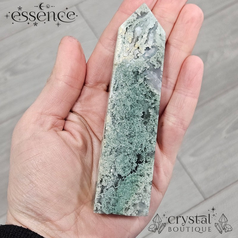 Moss Agate Tower – A Stone of Growth & Harmony