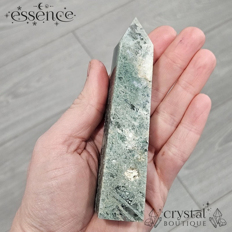 Moss Agate Tower – A Stone of Growth & Harmony