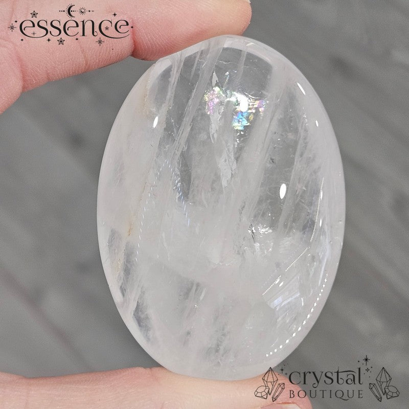 Golden Healer Quartz Palm Stone – Pure Radiance & Healing Energy