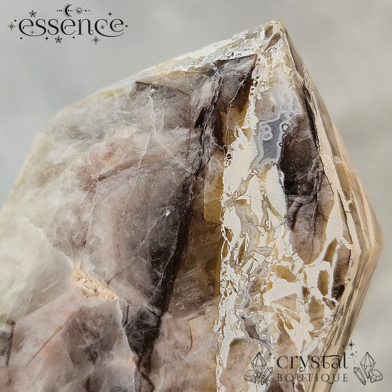 Mosaic Quartz Tower