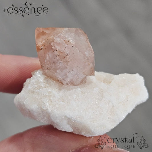 Hematoid Quartz on Crystalline Matrix