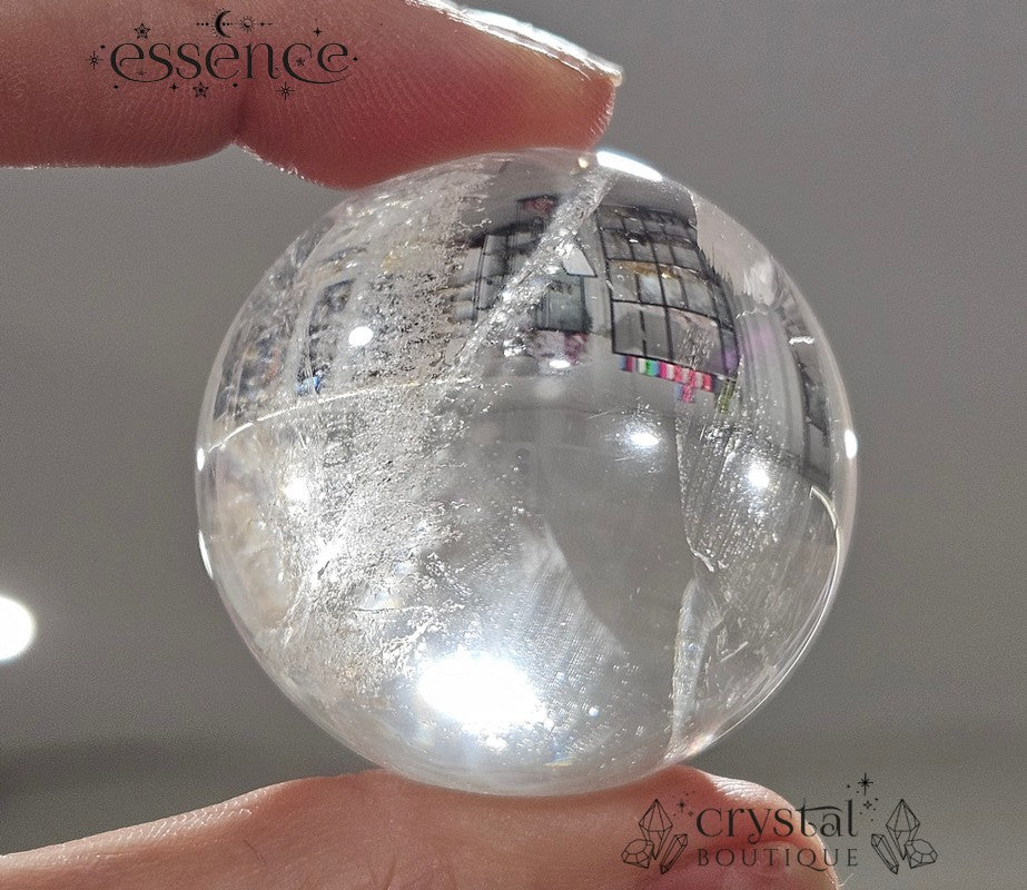 Clear Quartz Sphere 87g
