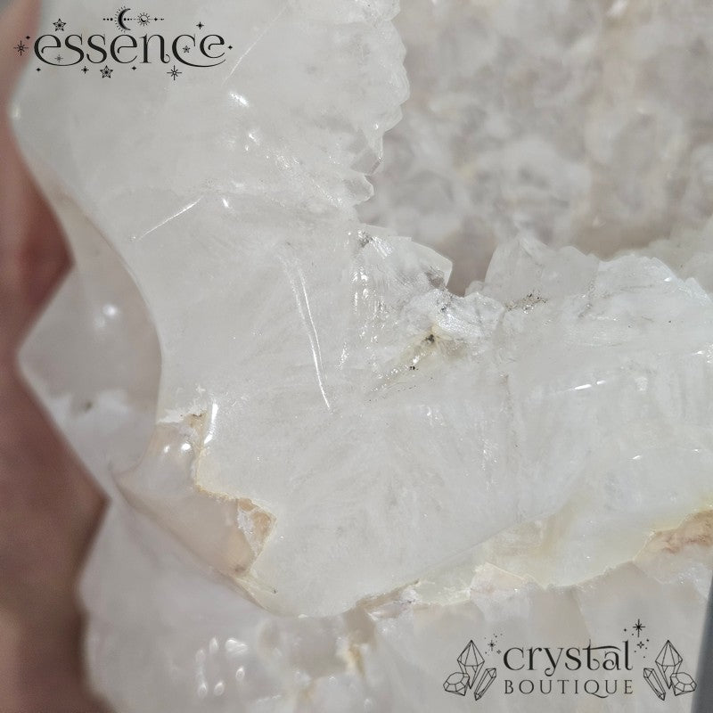 Druzy Quartz Skull – 1064g